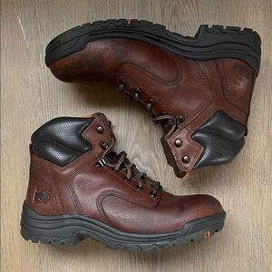 Timberland women’s TiTAN 6” Alloy Toe Work Book